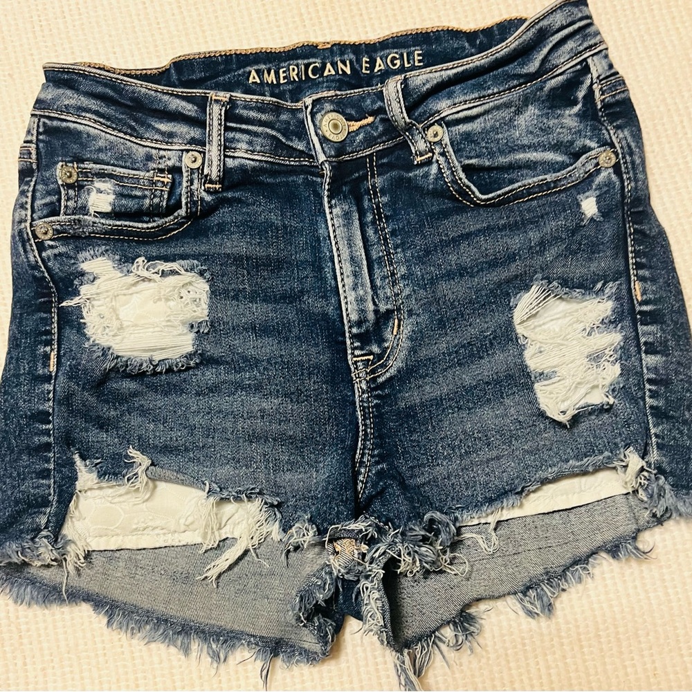 Women’s shorts size 4